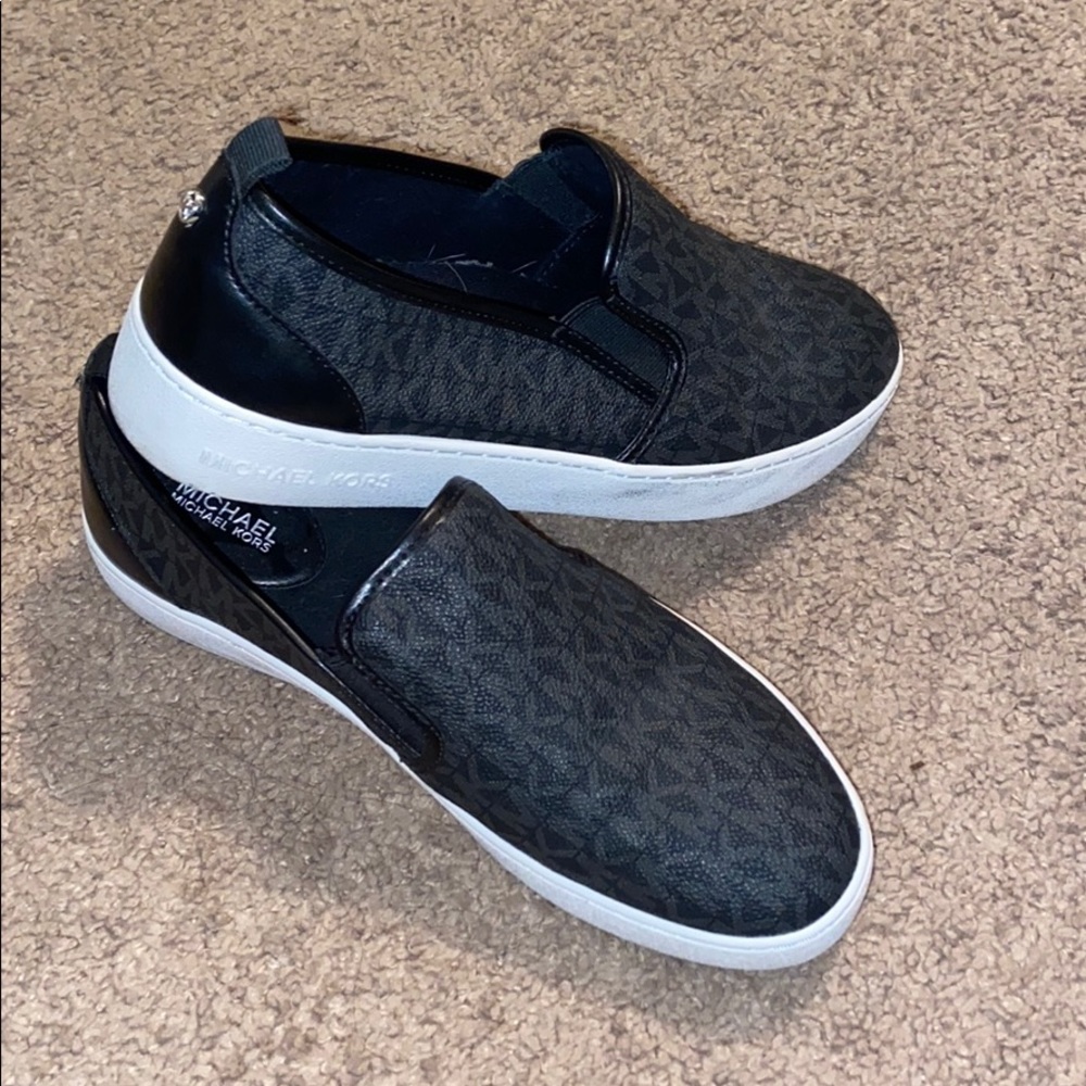 MICHAEL KORS SLIP ONS